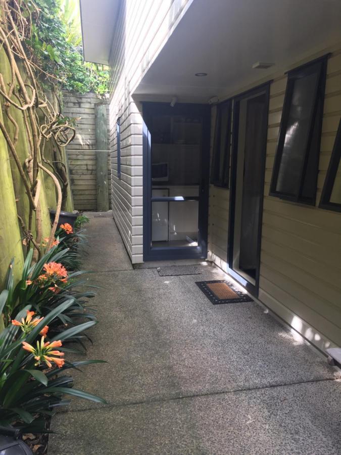 Absolute Waterfront Serenity Near Auckland Clarks Beach Exterior photo